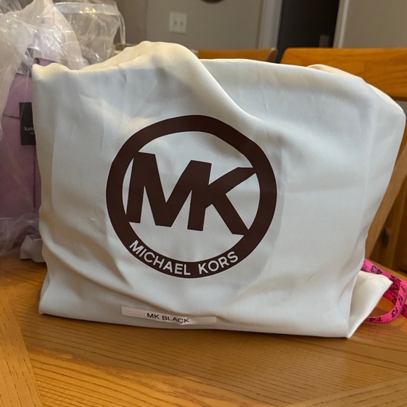 Michael Kors Black Handbag Tote - Picture 13 of 13